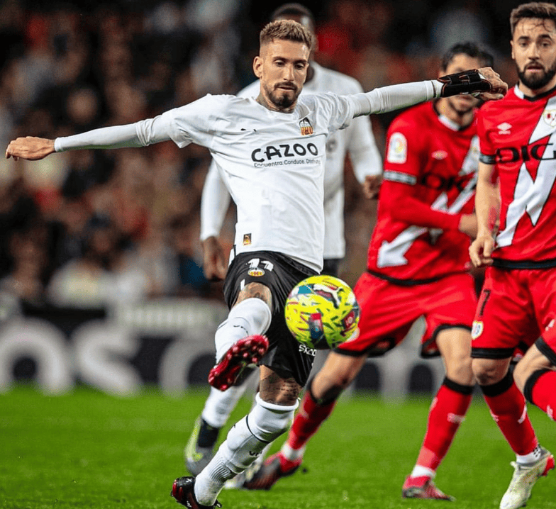 级失误, 一球, 热情支持和