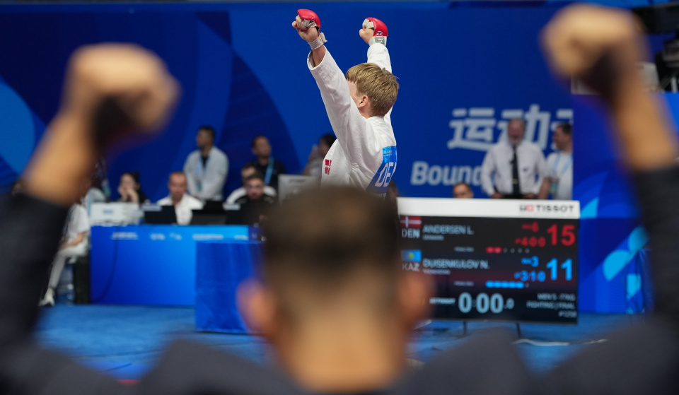 努尔苏丹后, mnJ, ENkDx