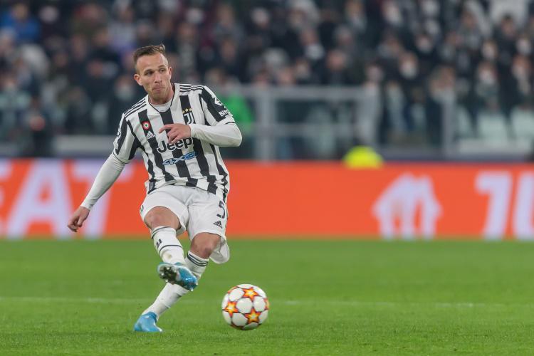 易设置障碍, 但尤文图斯, 尤文图斯中