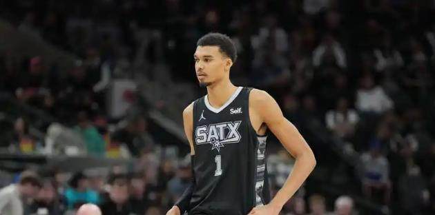 的巨星, 涯早期面临 的巨星, 涯早期面临